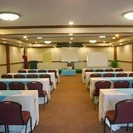 Days Hotel Mactan Cebu ماكتان المظهر الخارجي الصورة
